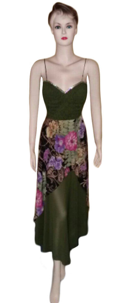 Sleeveless Crystal Beaded Chiffon Floral Midi. Medium