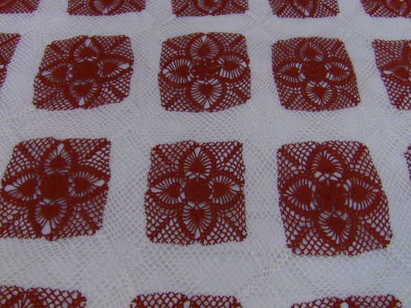 Hand Embroidered Crochet Pattern Floral Design Bedspread Coverlet. Queen / King