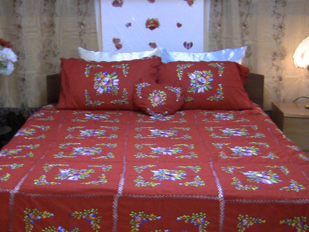 Hand Embroidered Applique Designer Bedspread Coverlet Set (On order)